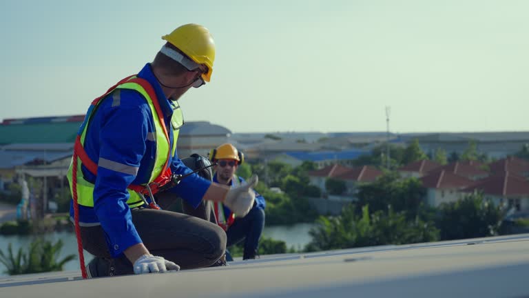 Best Commercial Roofing Services  in Lynwood, IL